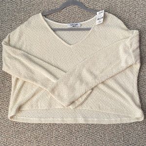 (Brand New) Cream/ White Colored Sweater